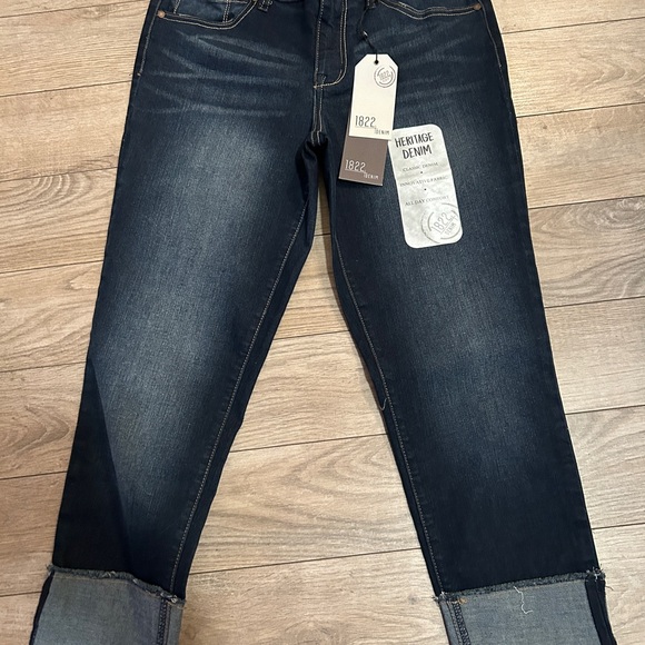 1822 Denim Women's Deep Indigo Ankle Jeans - Picture 1 of 4